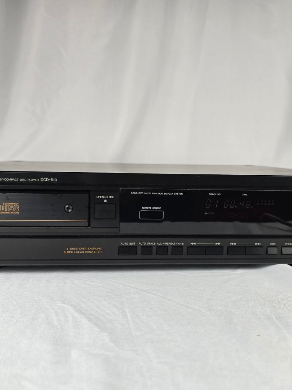 Denon DCD-610 Compact Disc Player Black PCM Audio Technology